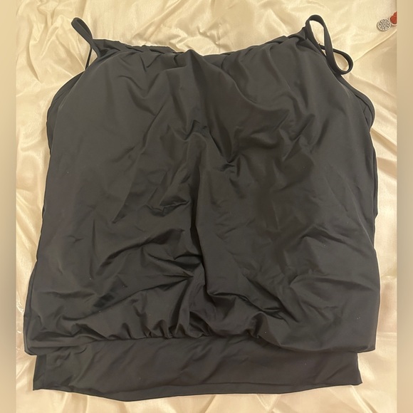 Jantzen tankini top - Picture 3 of 3